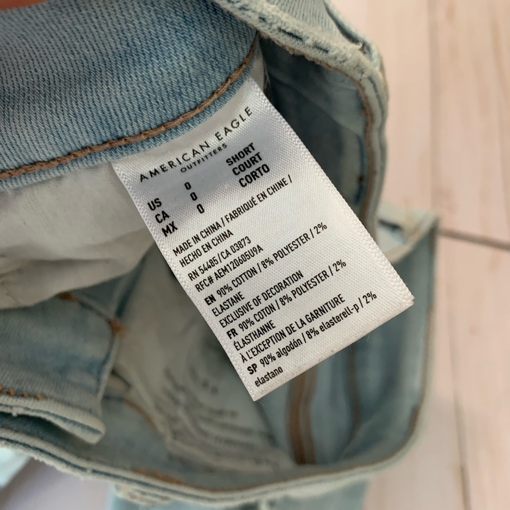 American Eagle Skinny Jeans - Picture 3 of 5